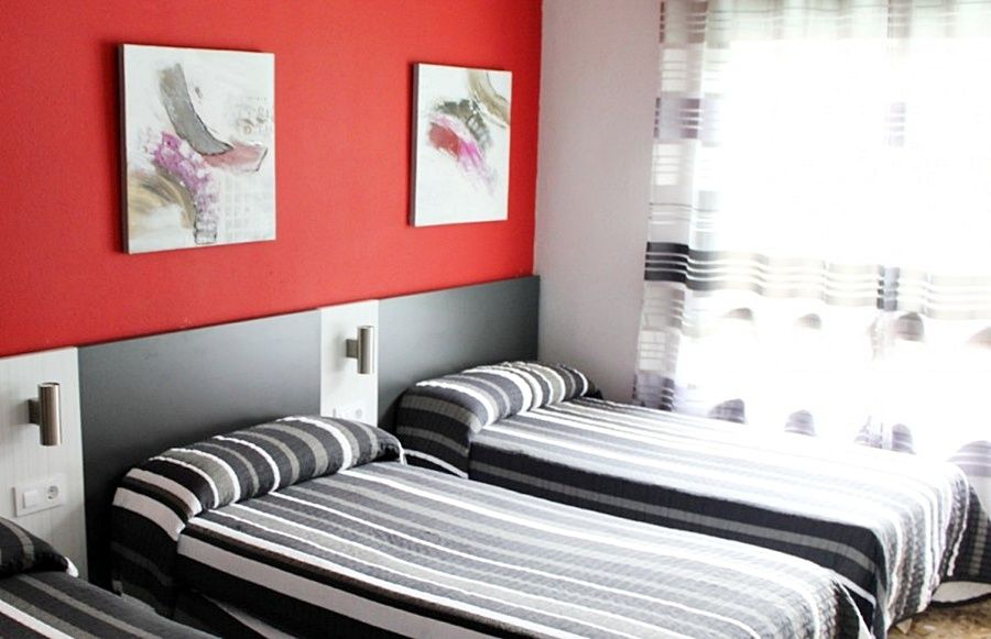 Hotel Marrodan Arnedillo Bagian luar foto