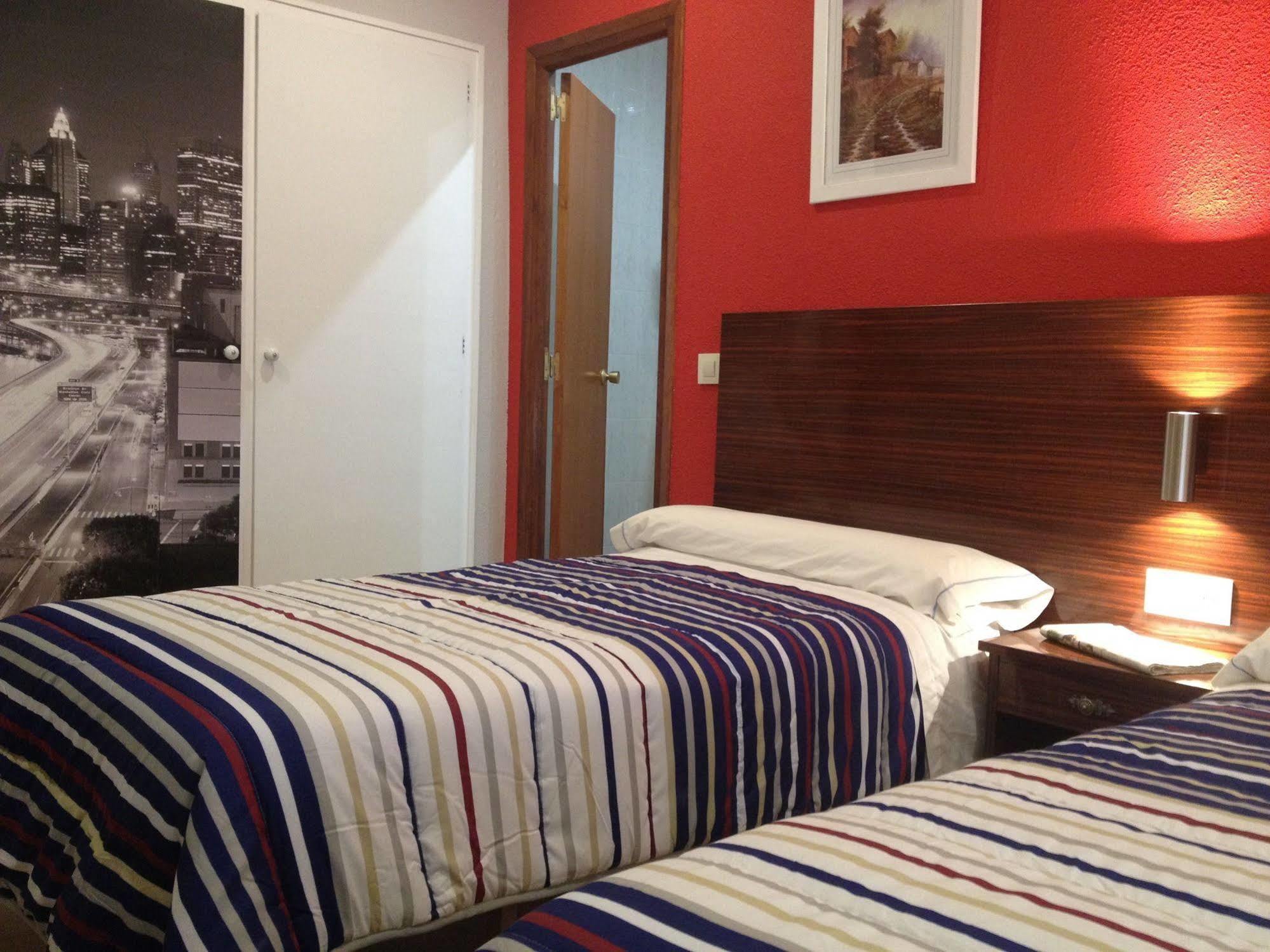 Hotel Marrodan Arnedillo Bagian luar foto